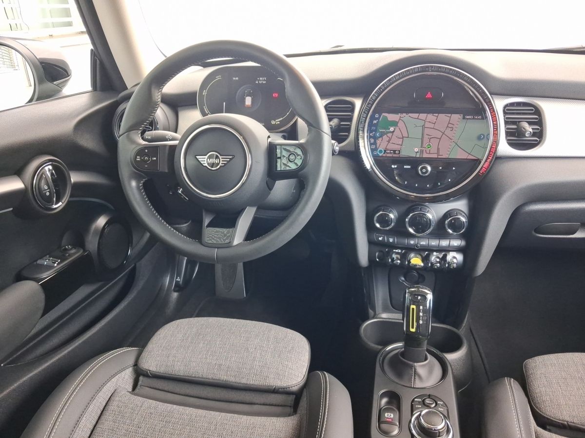 MINI Cooper SE 3-Türer - Samsaru's Car Outlet