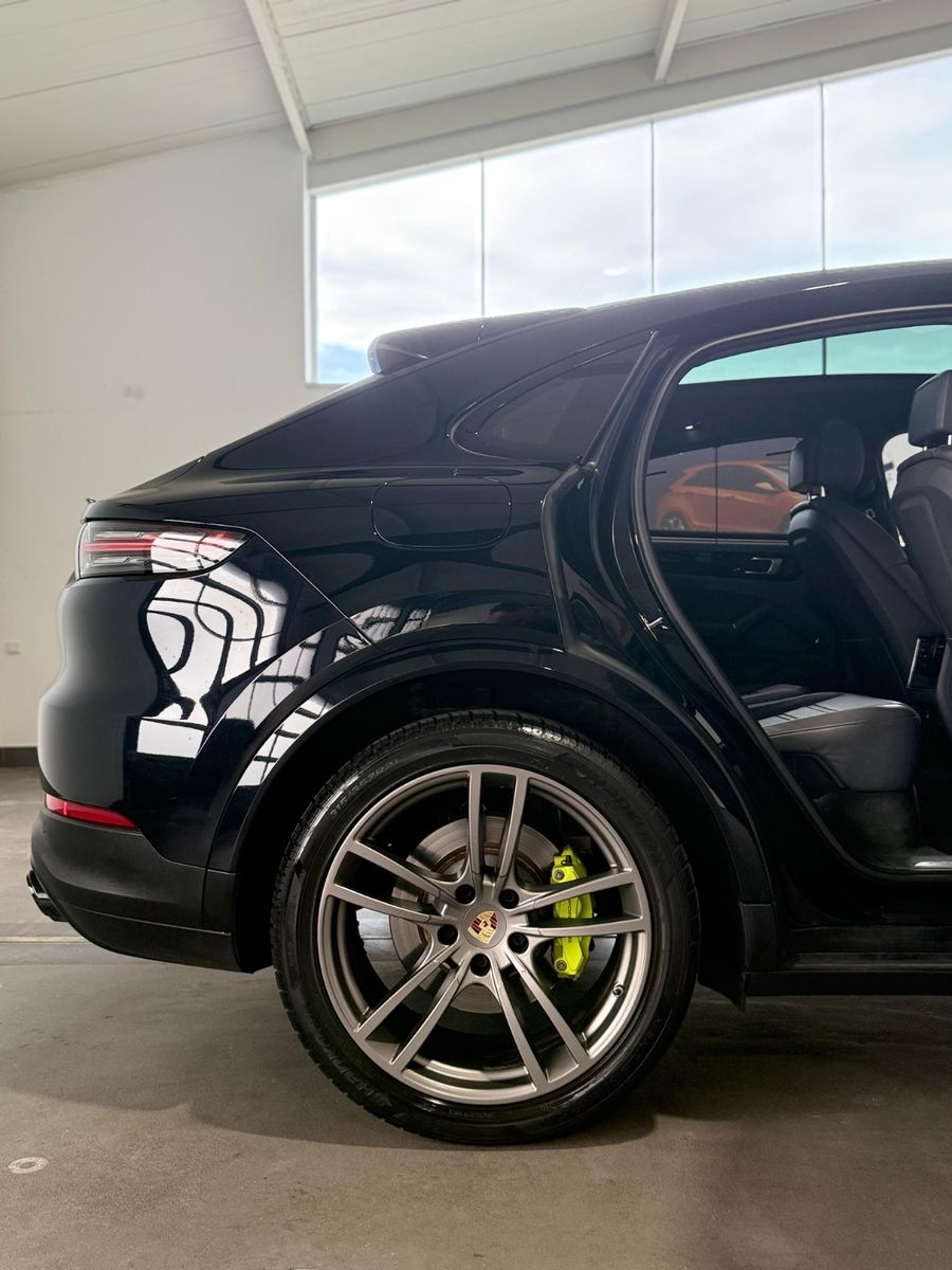Porsche Cayenne Coupe E-Hybrid AHK+PANO+HUD+BOSE+360KAM