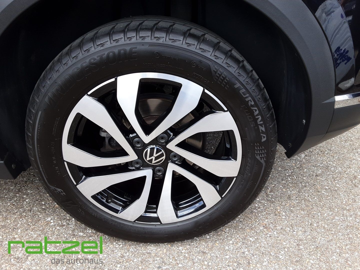 Volkswagen T-Roc 1.5 TSI DSG Active+ - Samsaru's Car Outlet