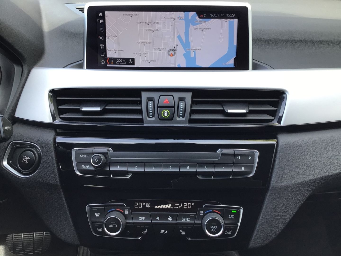 BMW X1 xDrive25e Advantage - Samsaru's Car Outlet