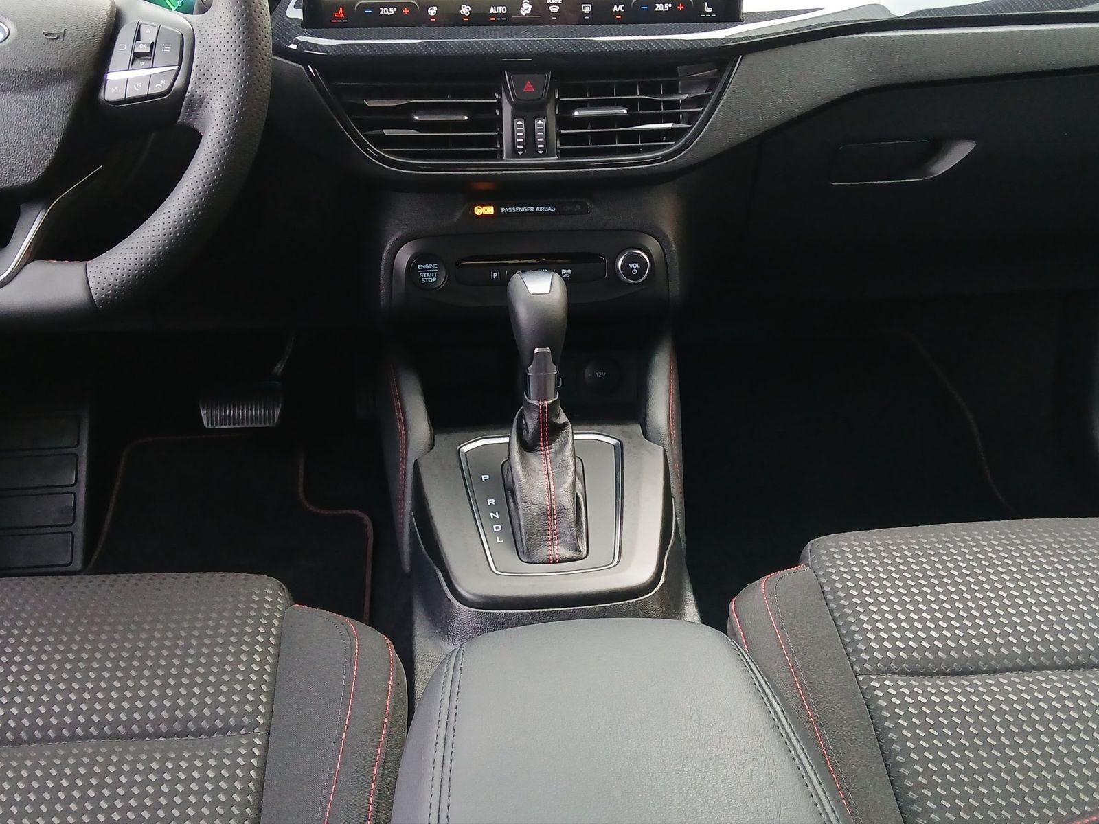 Ford Focus ST-Line X Turnier Aut.*AHK*ACC*HUD*KAM*NAV