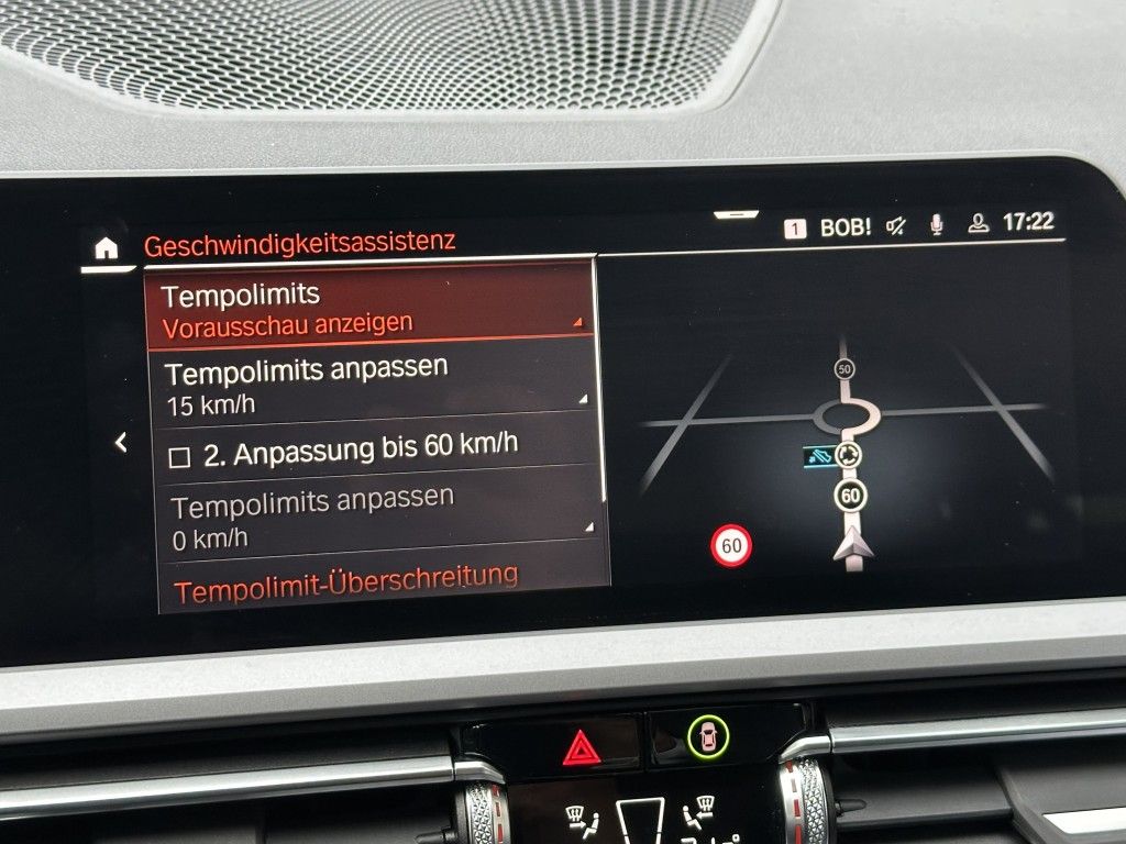 BMW 330 e Touring Aut. Advantage - Samsaru's Car Outlet