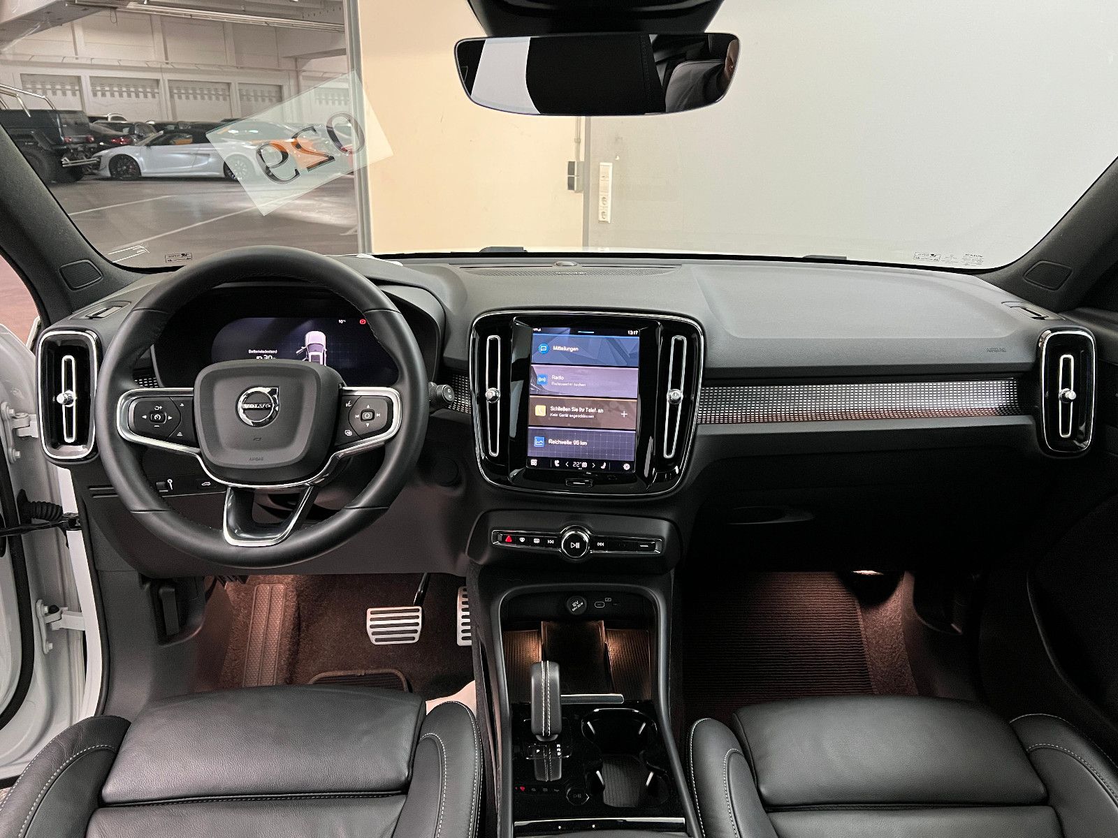 Volvo XC 40 Recharge Pro 360*PANO*MEMO*H&K*INTI-LIGHT