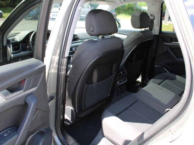 Audi Q5 40 TDI quattro S line Black PANO-AHK-MATRIX-T