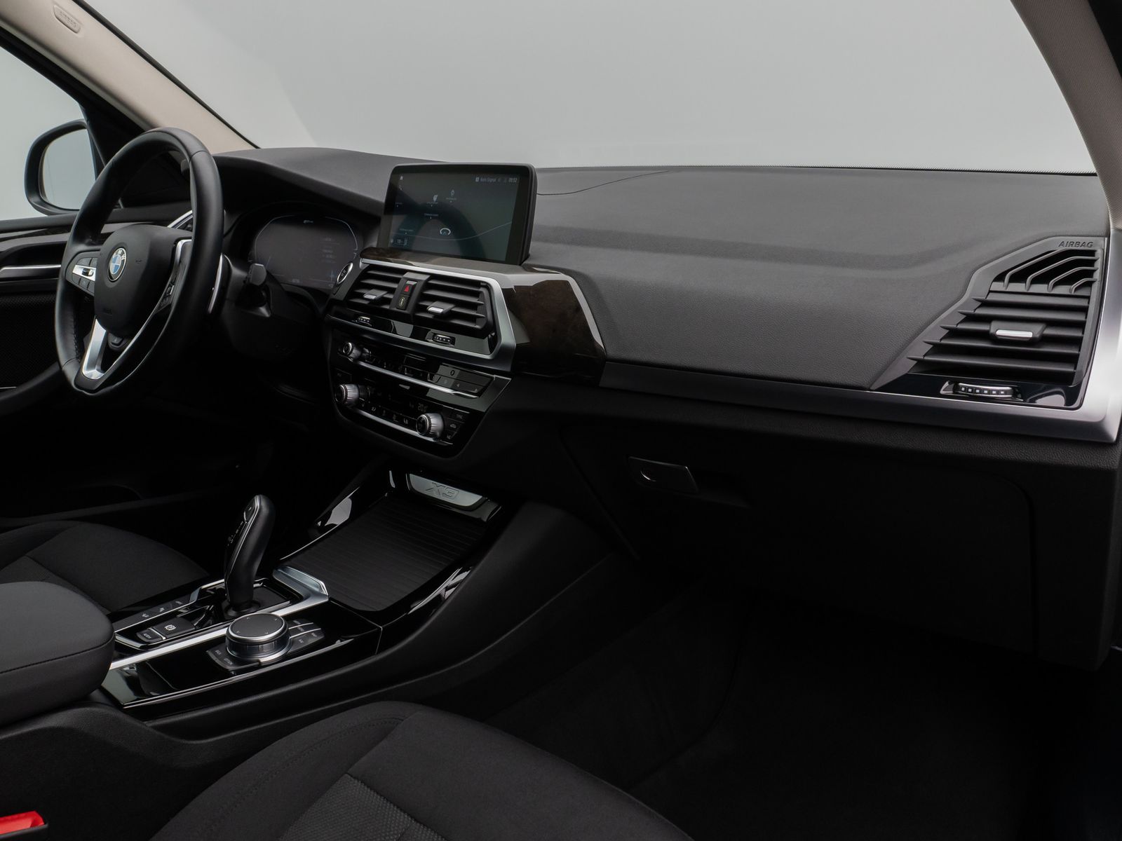 BMW X3 xD30e Kamera DAB HiFi Lenkrhzg Komfort Alarm