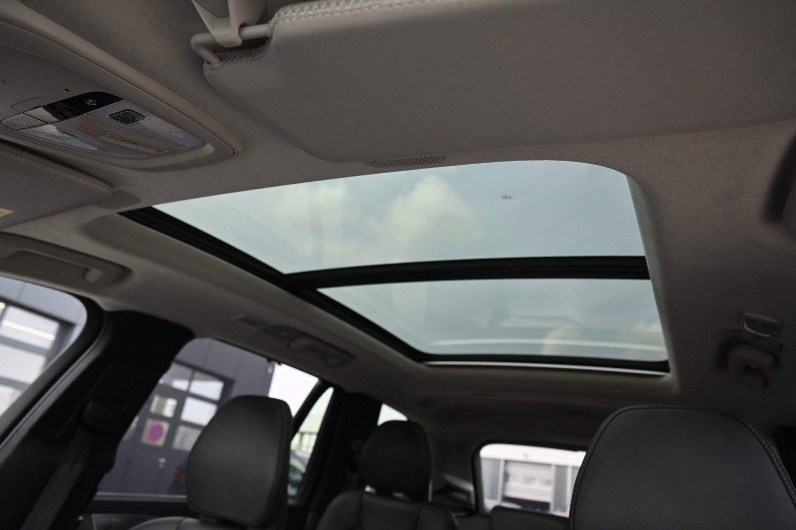 Volvo XC90 B5 D AWD Ultimate Bright*STHZ*LUFT*360°*AHK