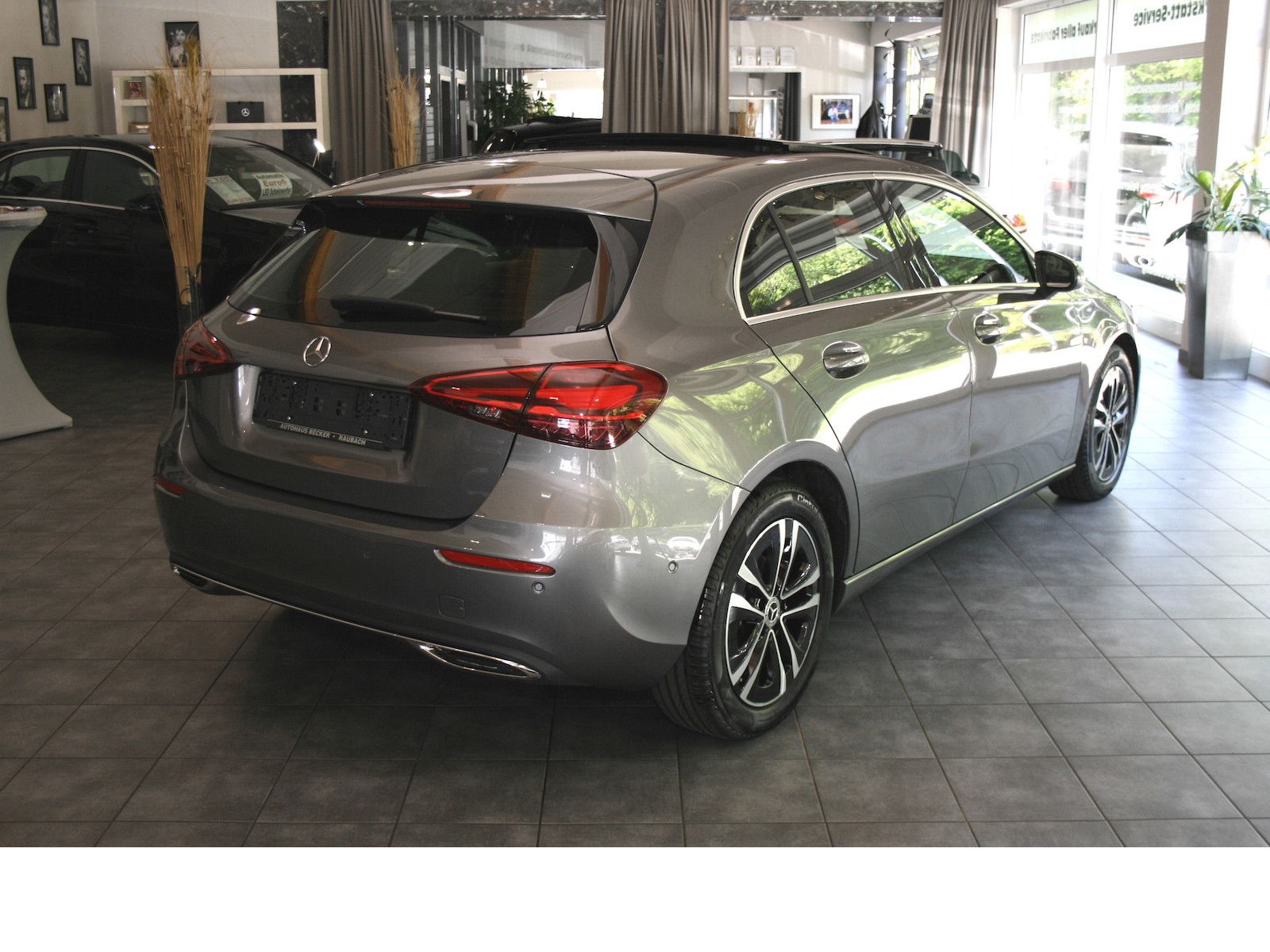 Mercedes-Benz A 180 d Progres.Advanced - Samsaru's Car Outlet