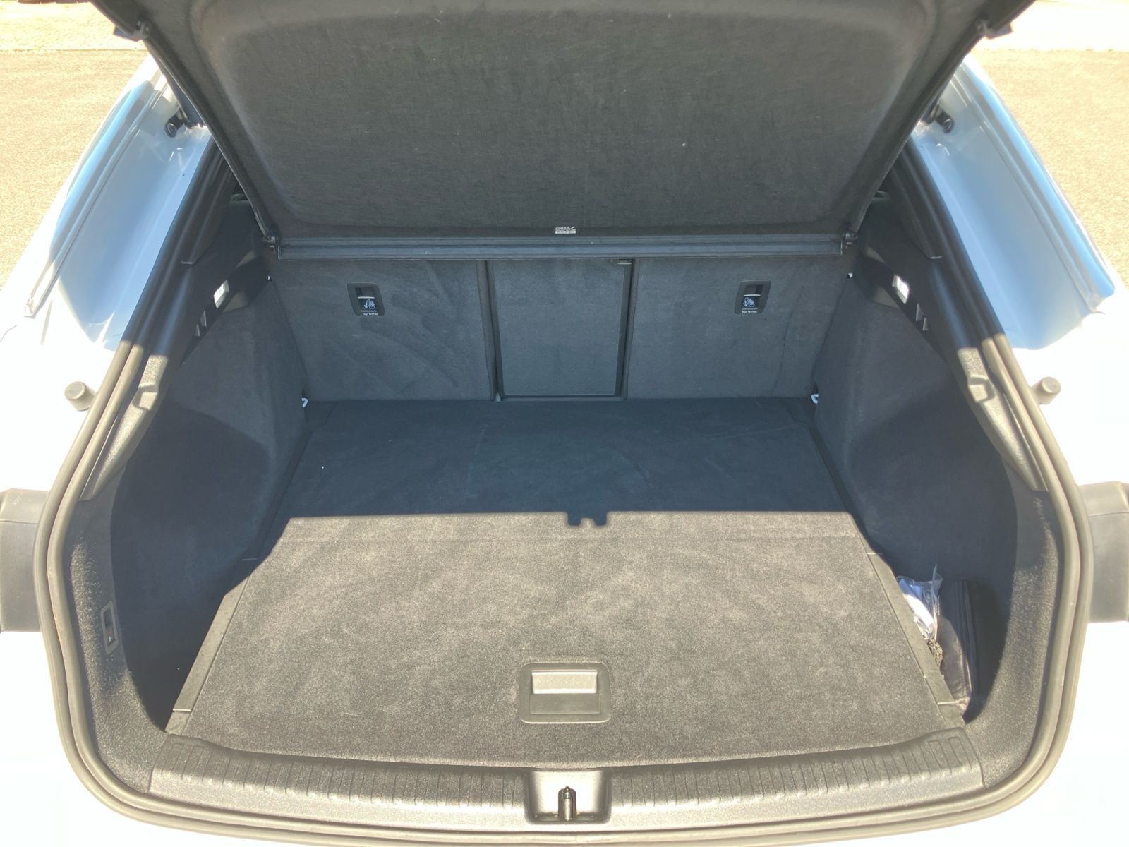 Audi Q4 Sportback e-tron S-Line 45 quattro/ Navi, AHK