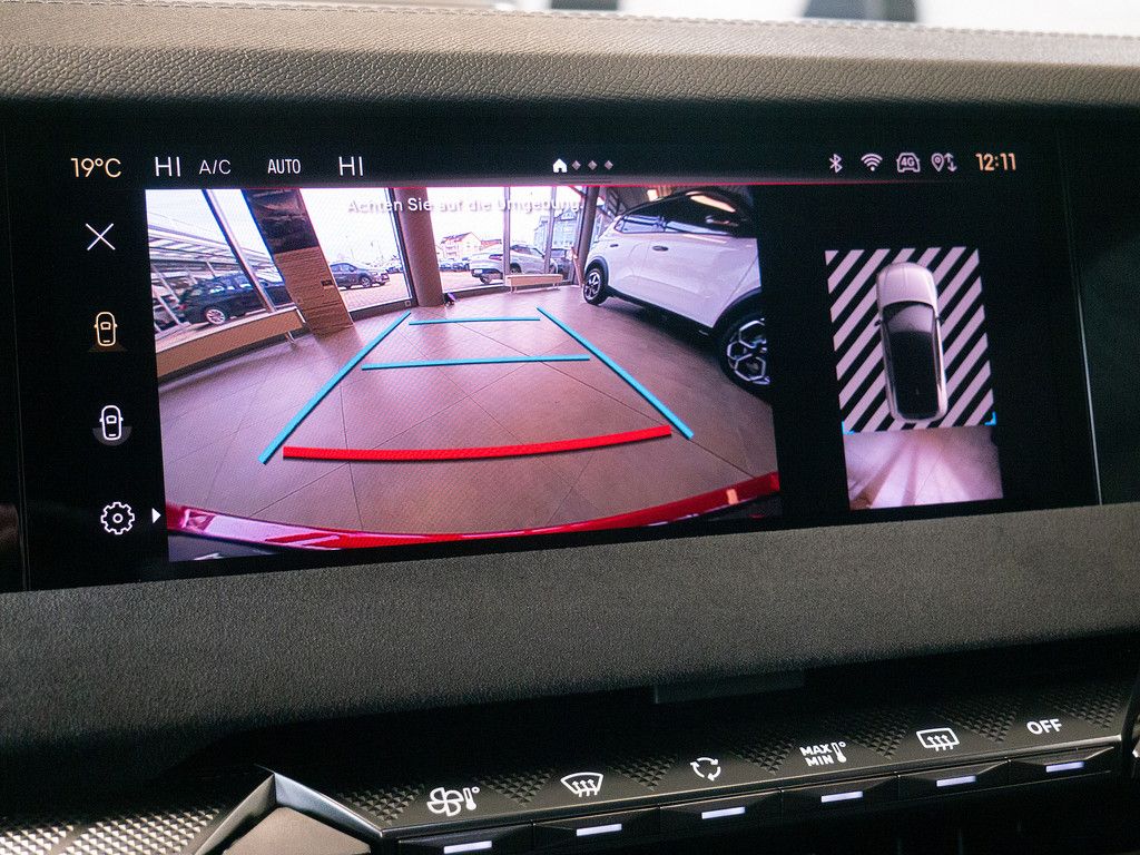 DS Automobiles DS 4 E-TENSE 225 Performance Line + MATRIX-LED