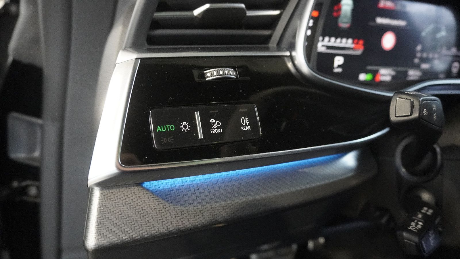 Audi RSQ8    *RS ESSENTIAL -PAKET*UVP 186 Tsd*