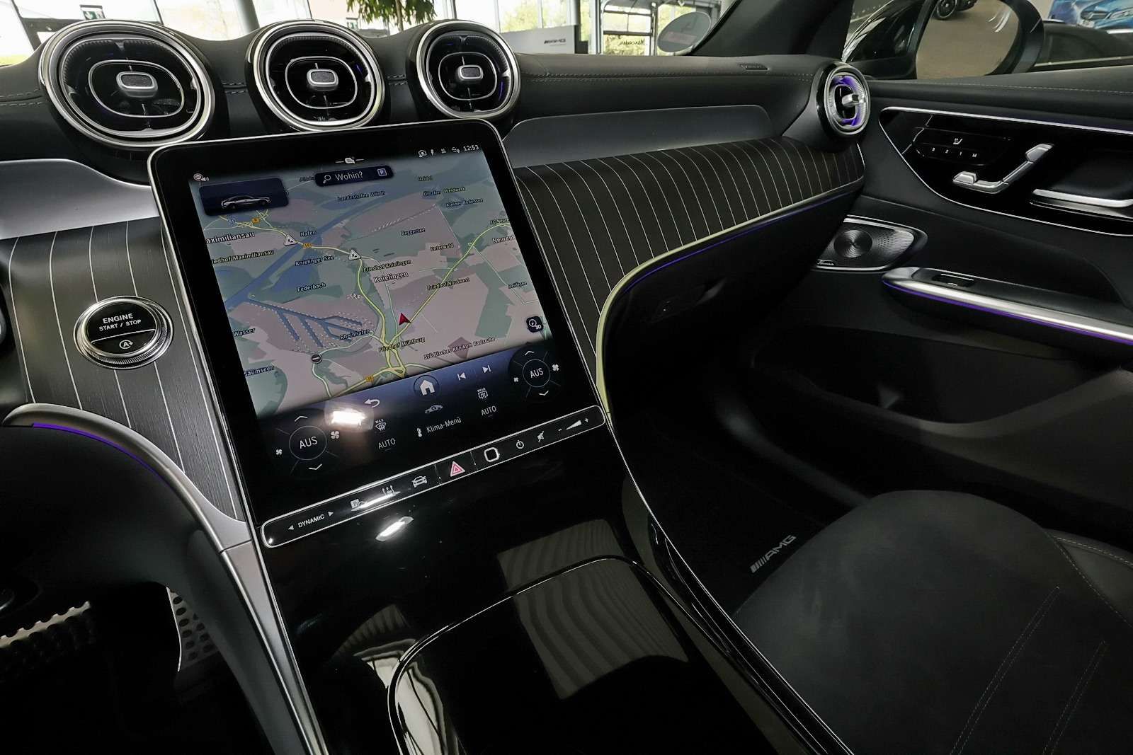 Mercedes-Benz GLC 300 d 4M AMG Standhz.+LED+Pano+AHK+Distronic