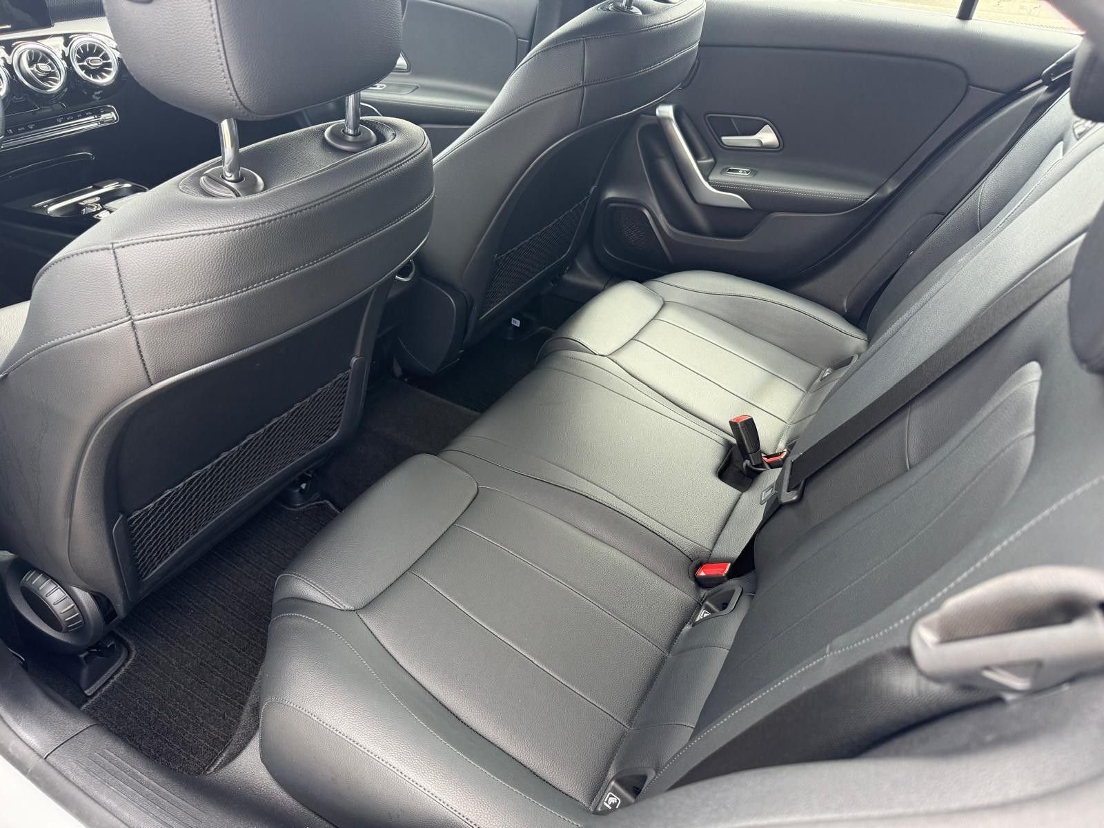 Mercedes-Benz A 200 7G-DTC Advanced - Samsaru's Car Outlet