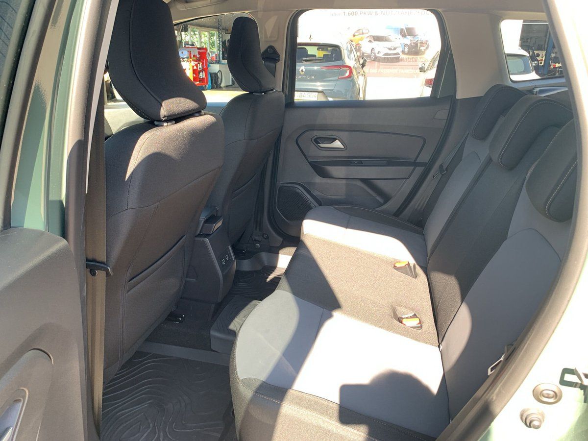 Dacia Duster Extreme TCe 150 EDC - Samsaru's Car Outlet