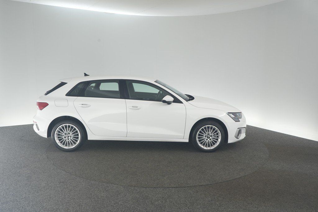 Audi A3 Sportb. 40 TFSIe S tronic advanced Navi