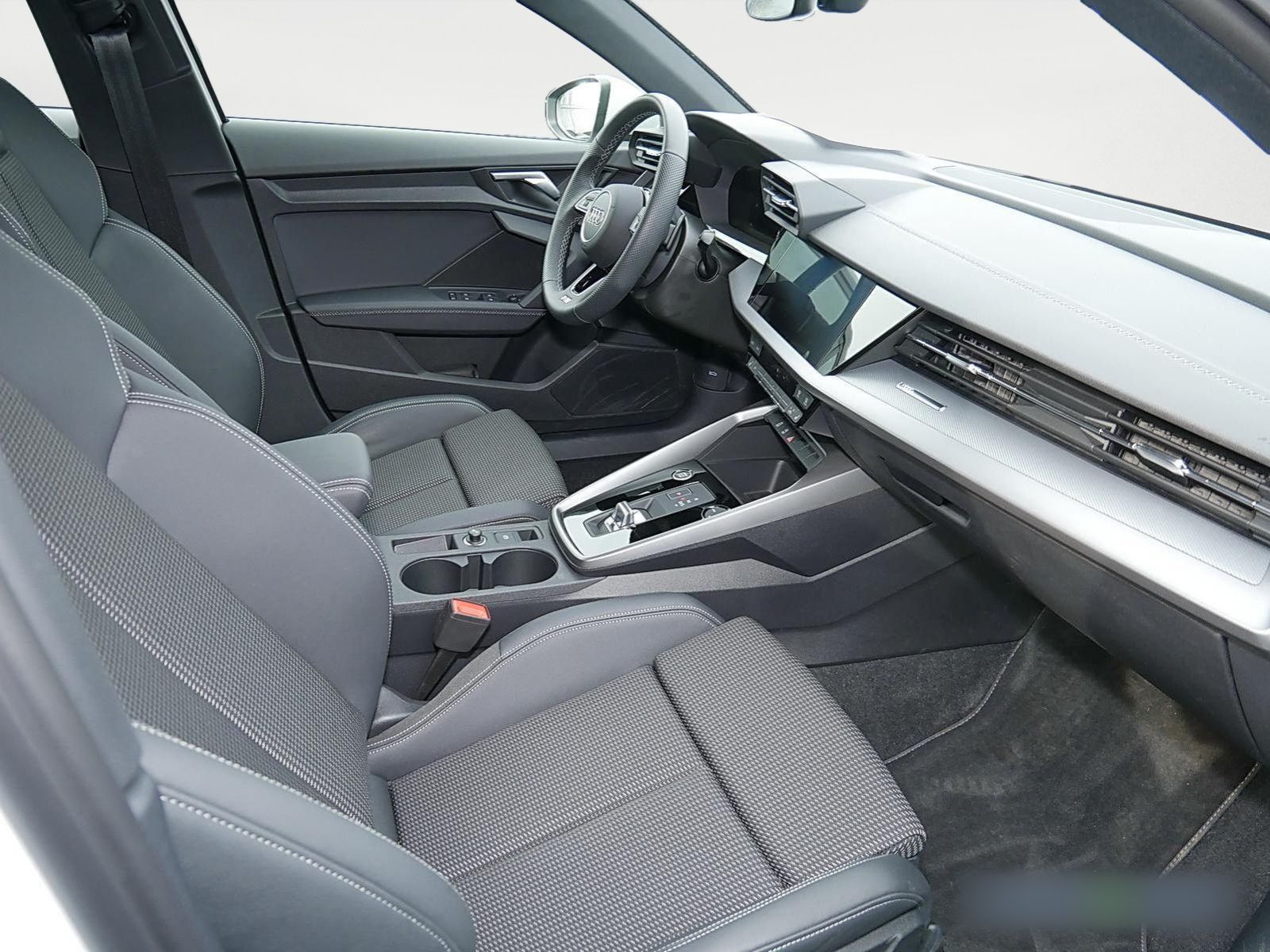 Audi A3 Sportback 35 TFSI Advanced - Samsaru's Car Outlet