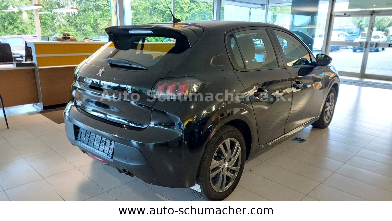 Peugeot 208 Active - Samsaru's Car Outlet