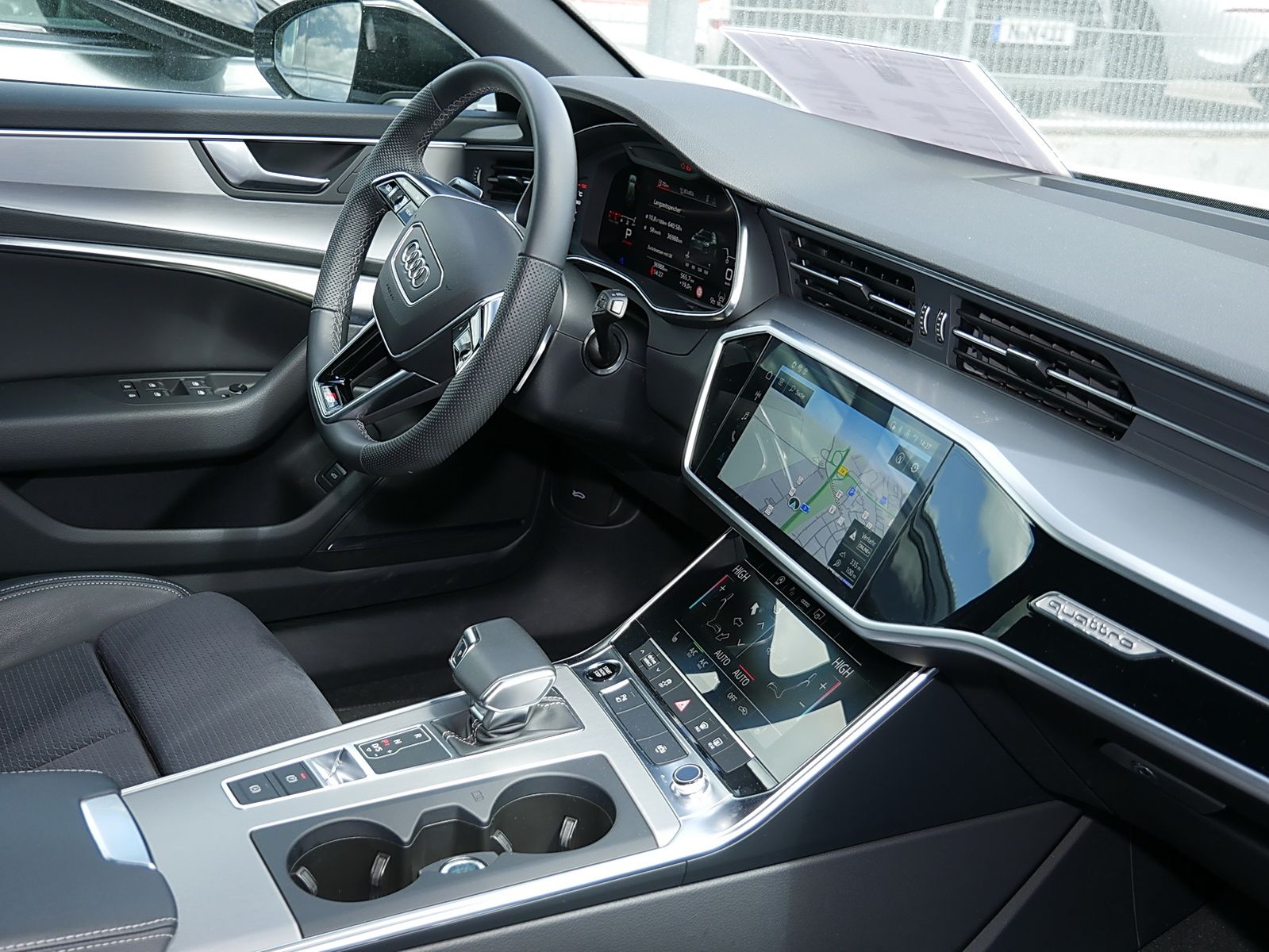 Audi A6 Avant 55 TFSI quattro S Line - Samsaru's Car Outlet