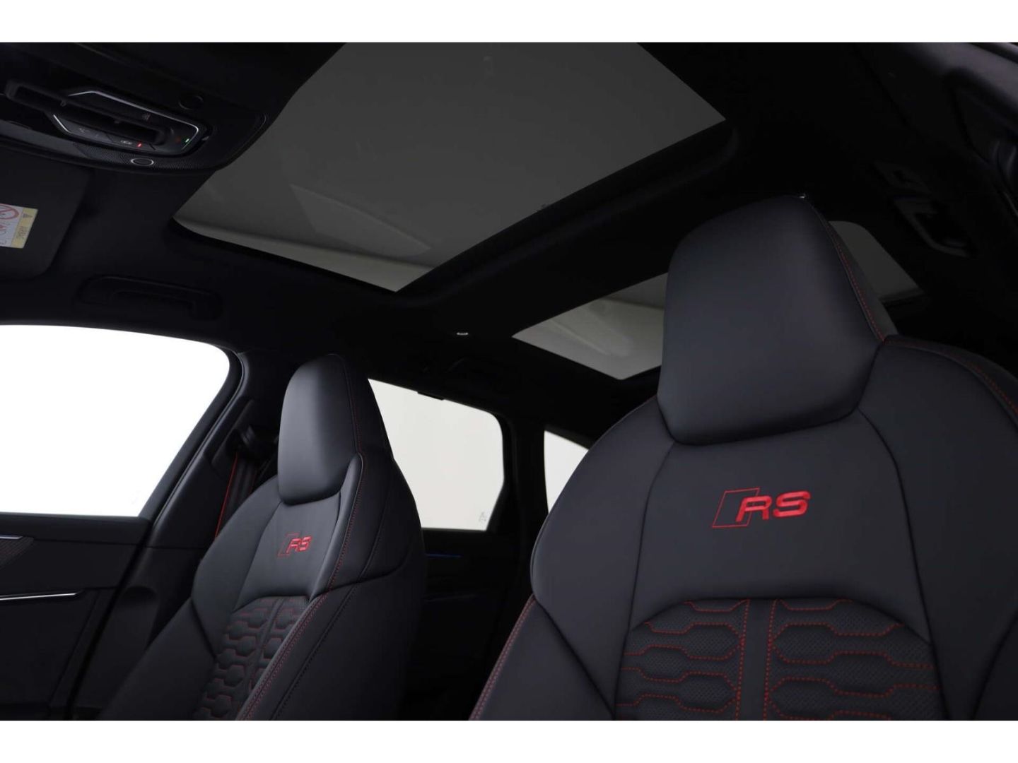 Audi RS6 Avant TFSI quattro LP: 175.630,-/Head-up/Pan