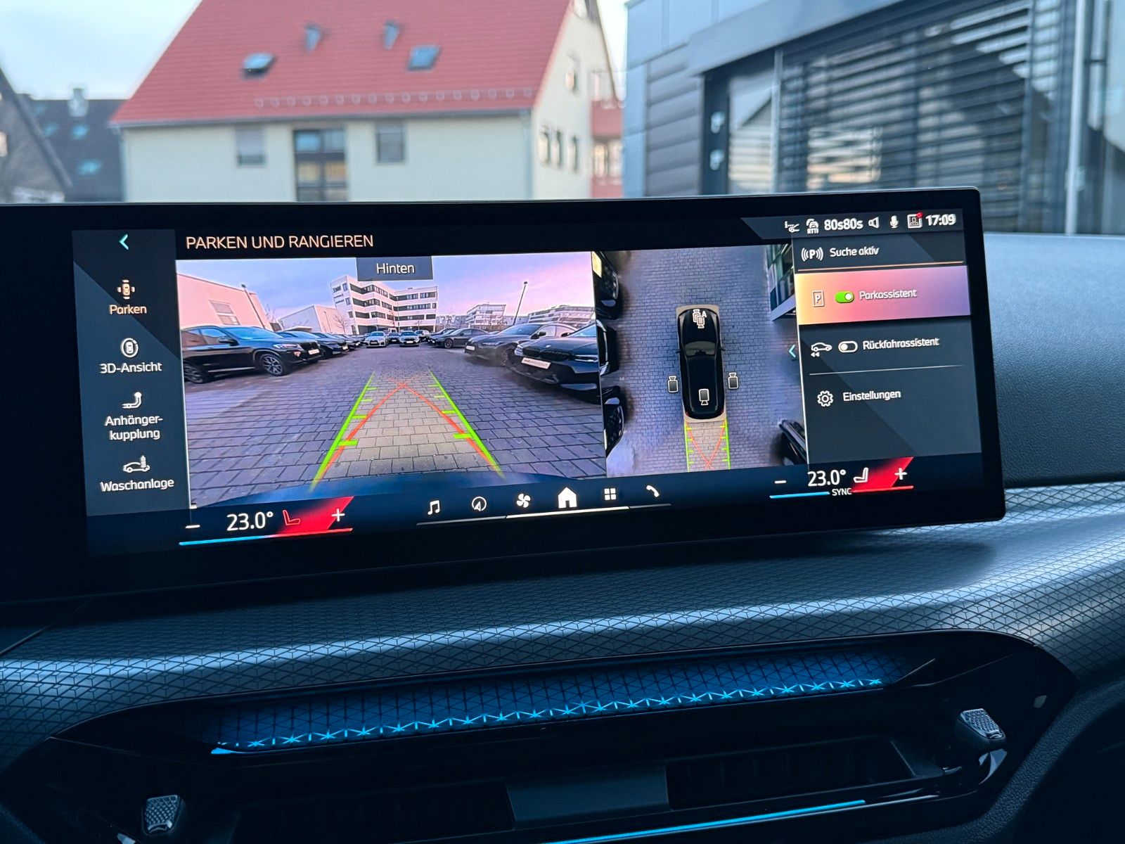 BMW 320i M Sport 18" HuD AHK ACC 360° 18"