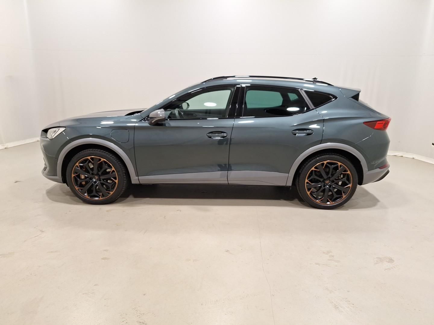 Cupra Formentor 1.4 TSI DSG VZ e-Hybrid Pano|AHK|Bremb