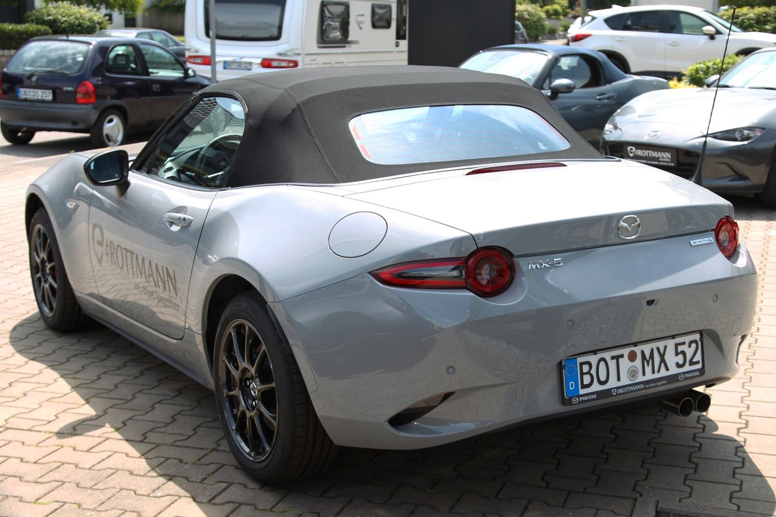 Mazda MX-5 1.5 Homura /Recaro/BOSE/KeyLess/Ma­trix-LED