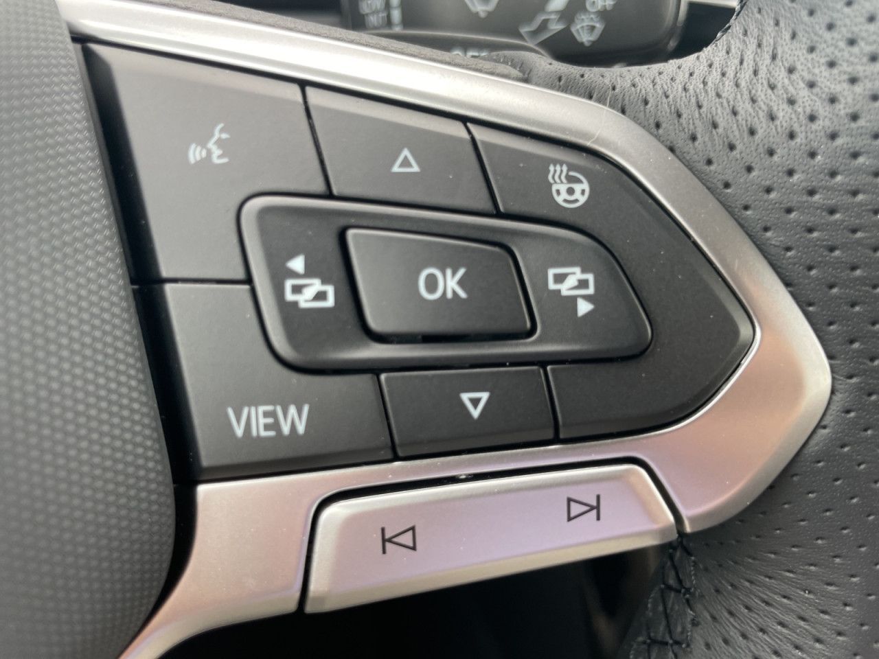 Volkswagen T-Roc R-Line 1.5 l TSI OPF 110 kW (150 PS)