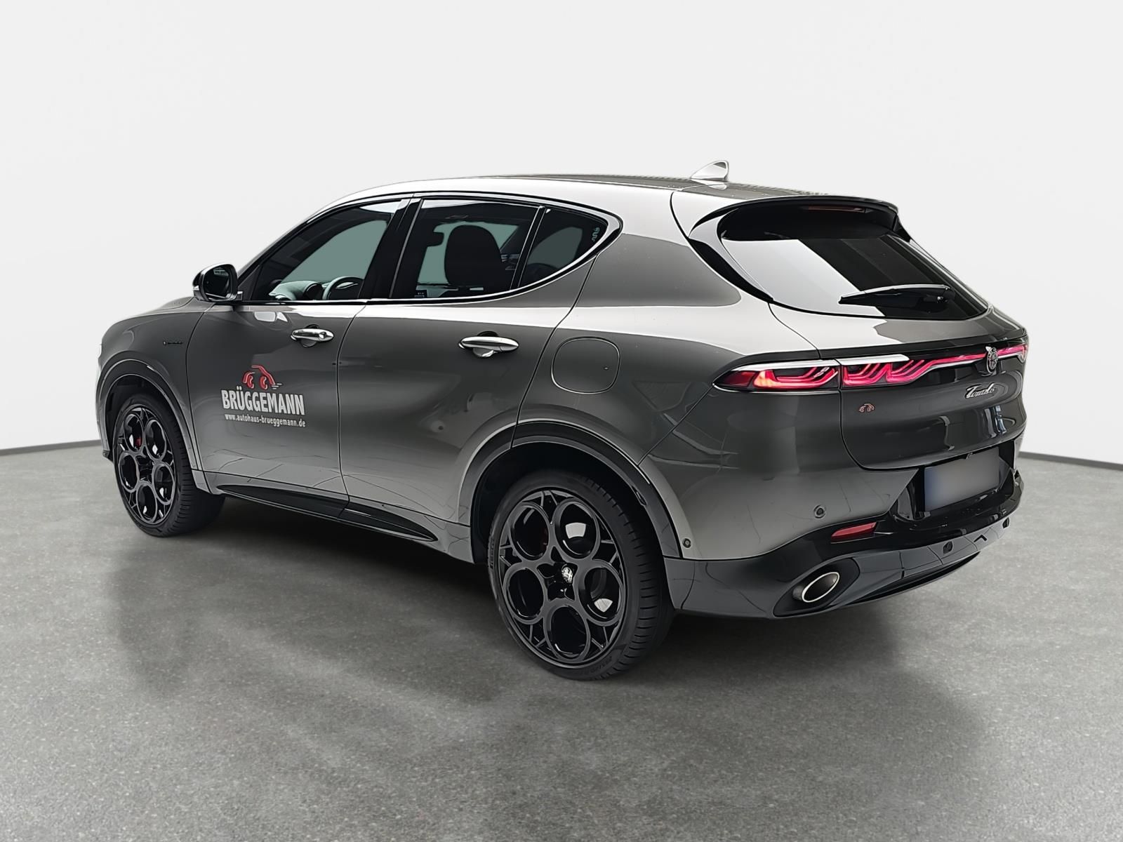Alfa Romeo TONALE 1.3T MULTIAIR PLUG-IN HYBRID Q4 INKL. WKR