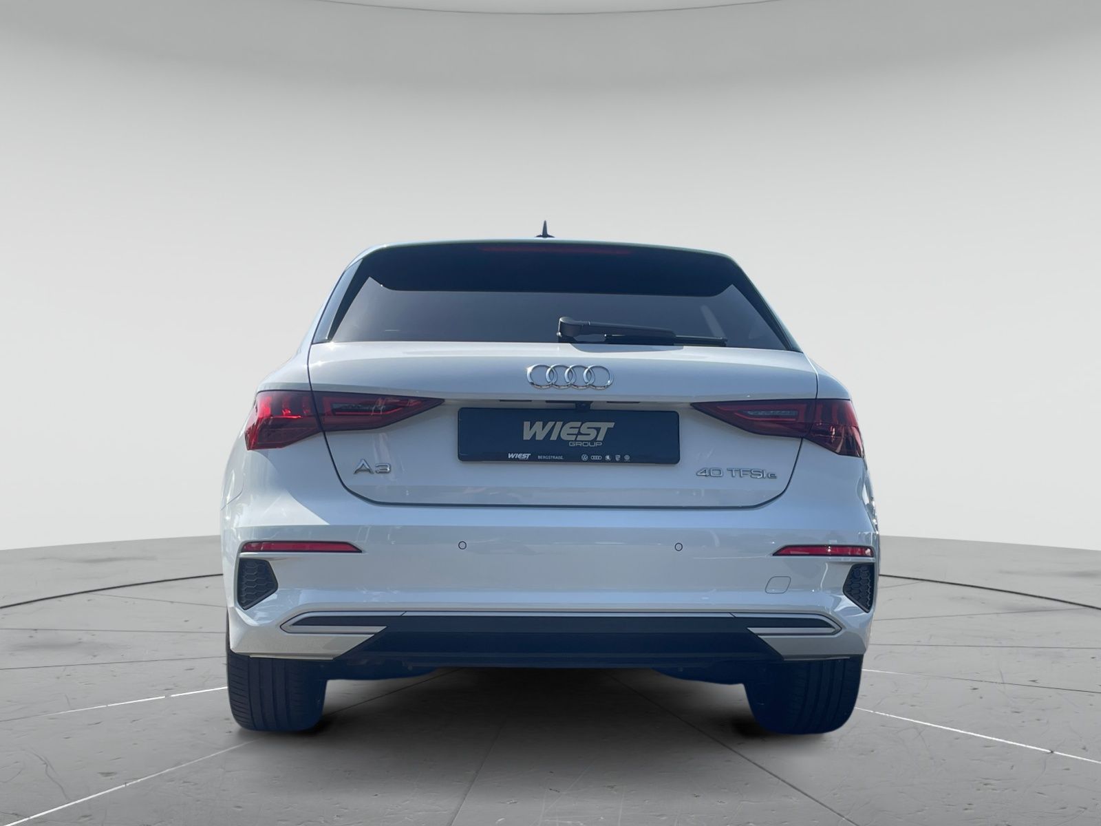 Audi A3 Sportback 40 1.4 TFSIe advanced S line Navi R