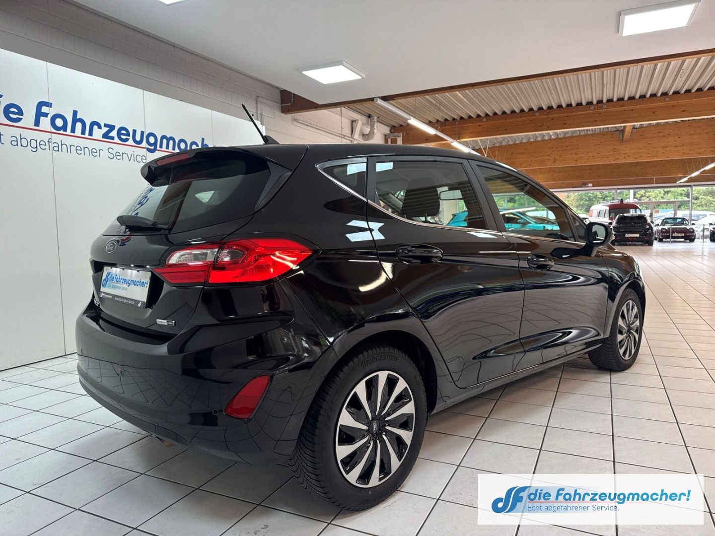 Ford Fiesta Titanium M-Hybrid - Samsaru's Car Outlet