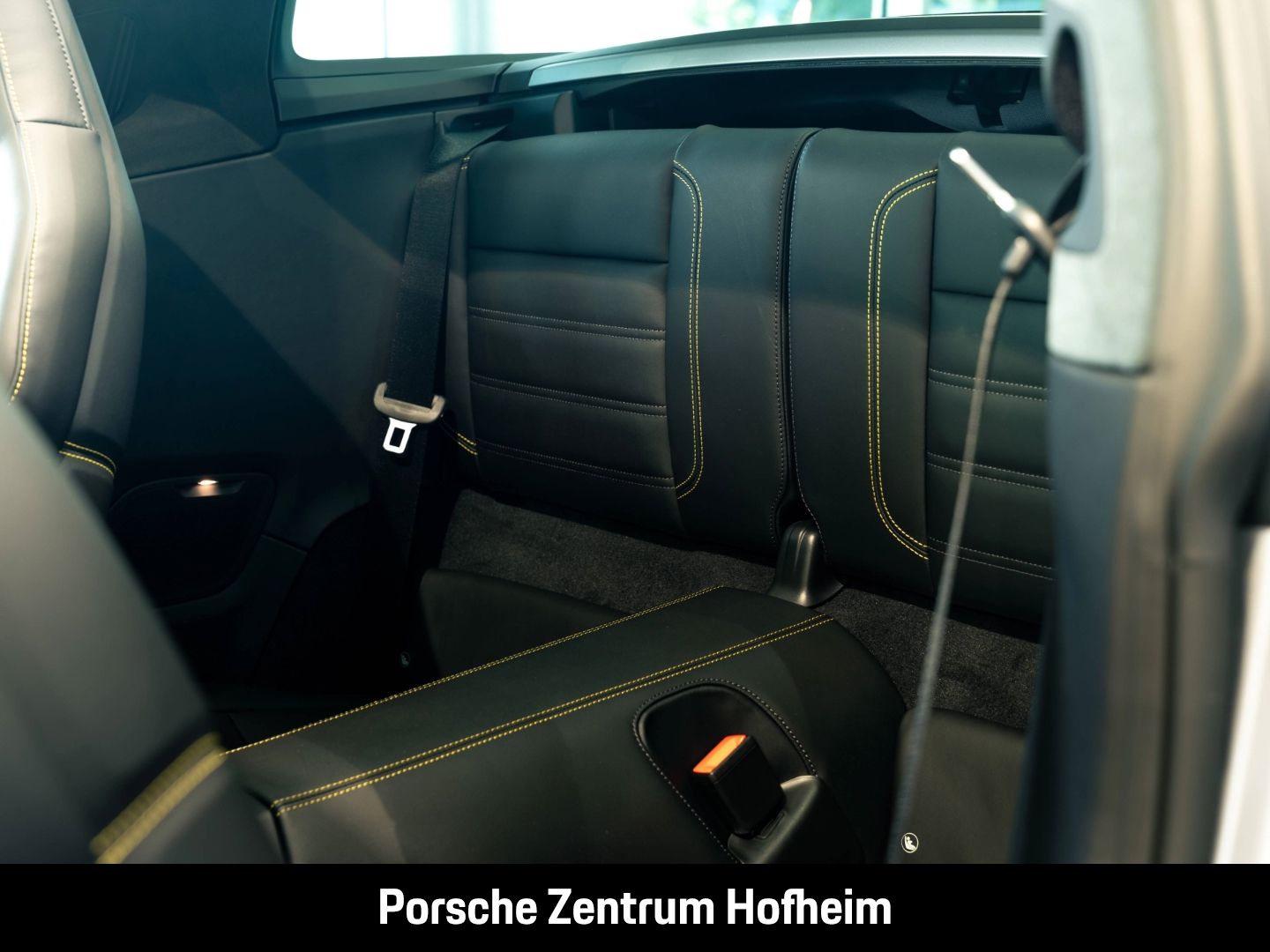 Porsche 992 911 Targa 4 GTS InnoDrive Abstandstempomat