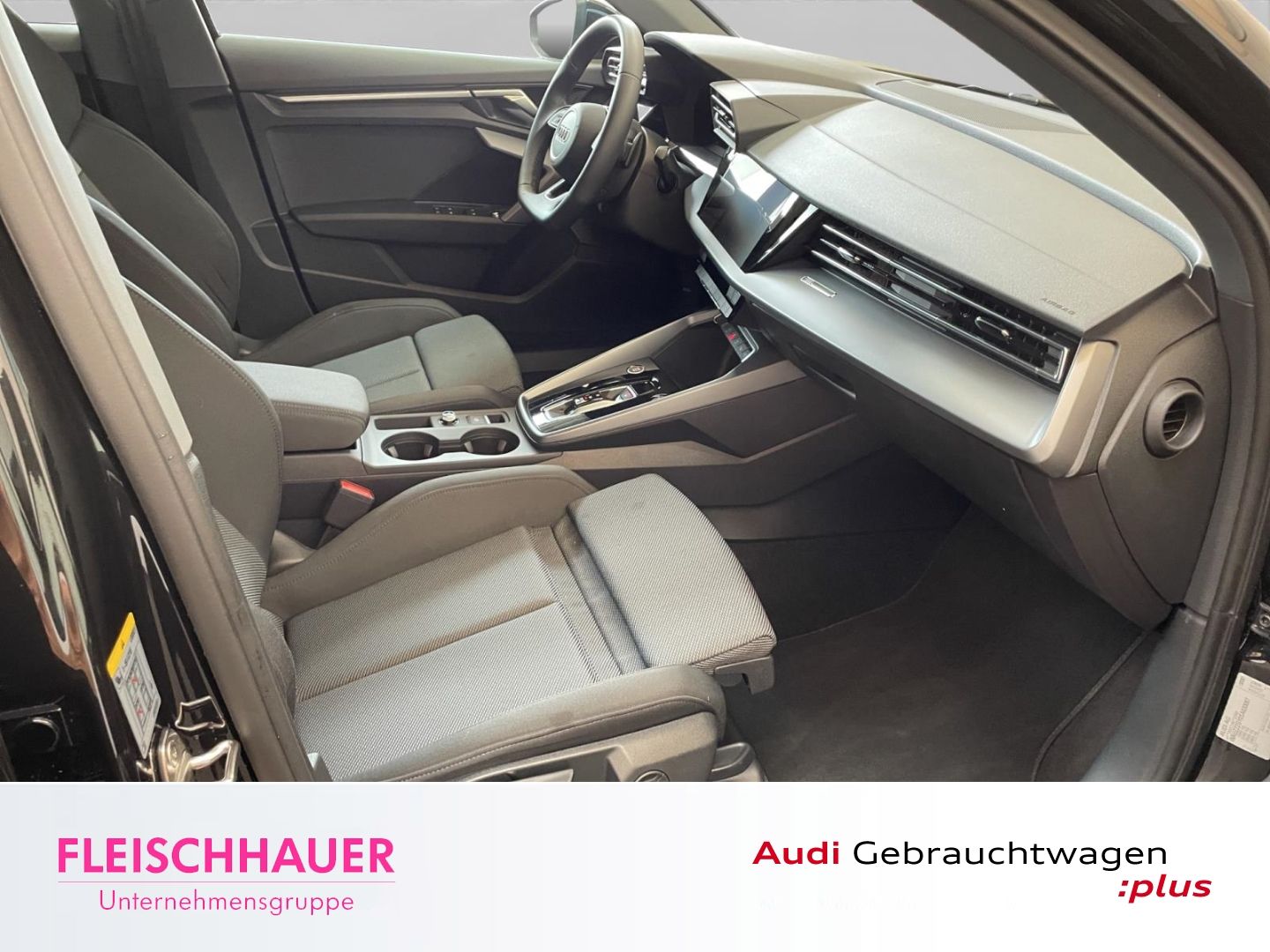 Audi A3 35 TFSI allstreet DSG - Samsaru's Car Outlet
