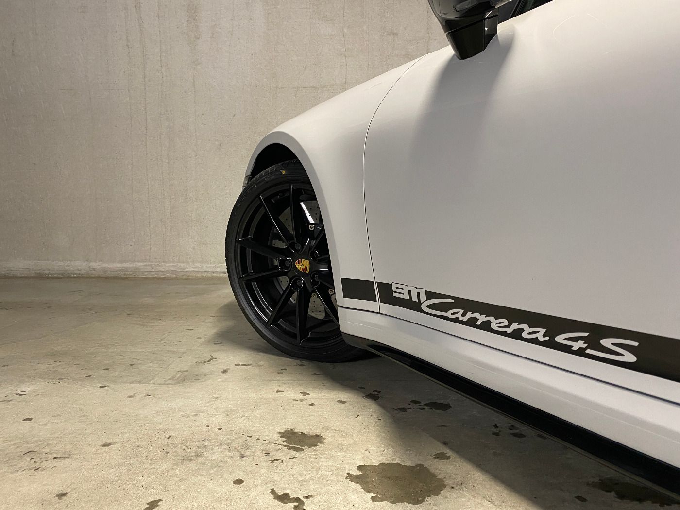 Porsche 992 (911) Carrera 4S | PCCB | ParkAssistent |