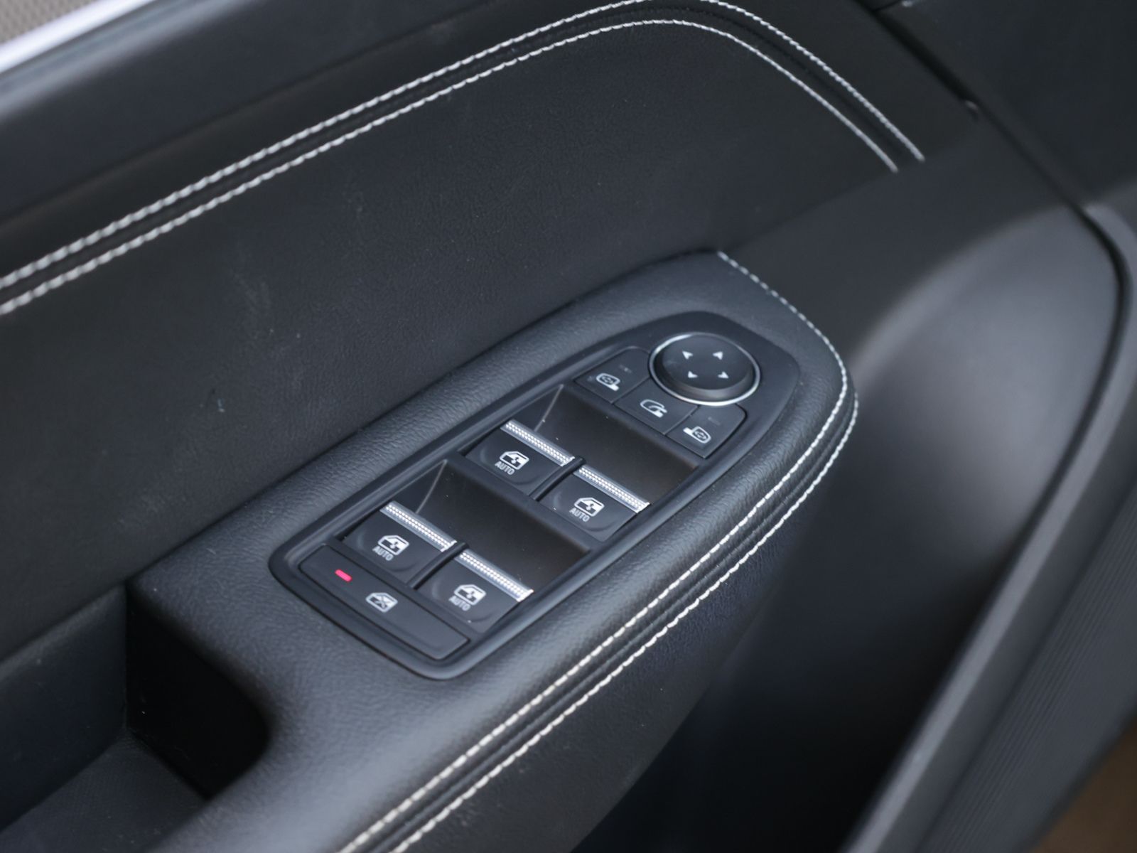 Renault Arkana E-TECH 145 Hybrid Intens - Samsaru's Car Outlet