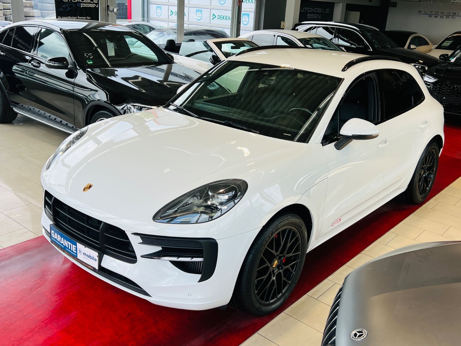 Porsche Macan GTS - Samsaru's Car Outlet