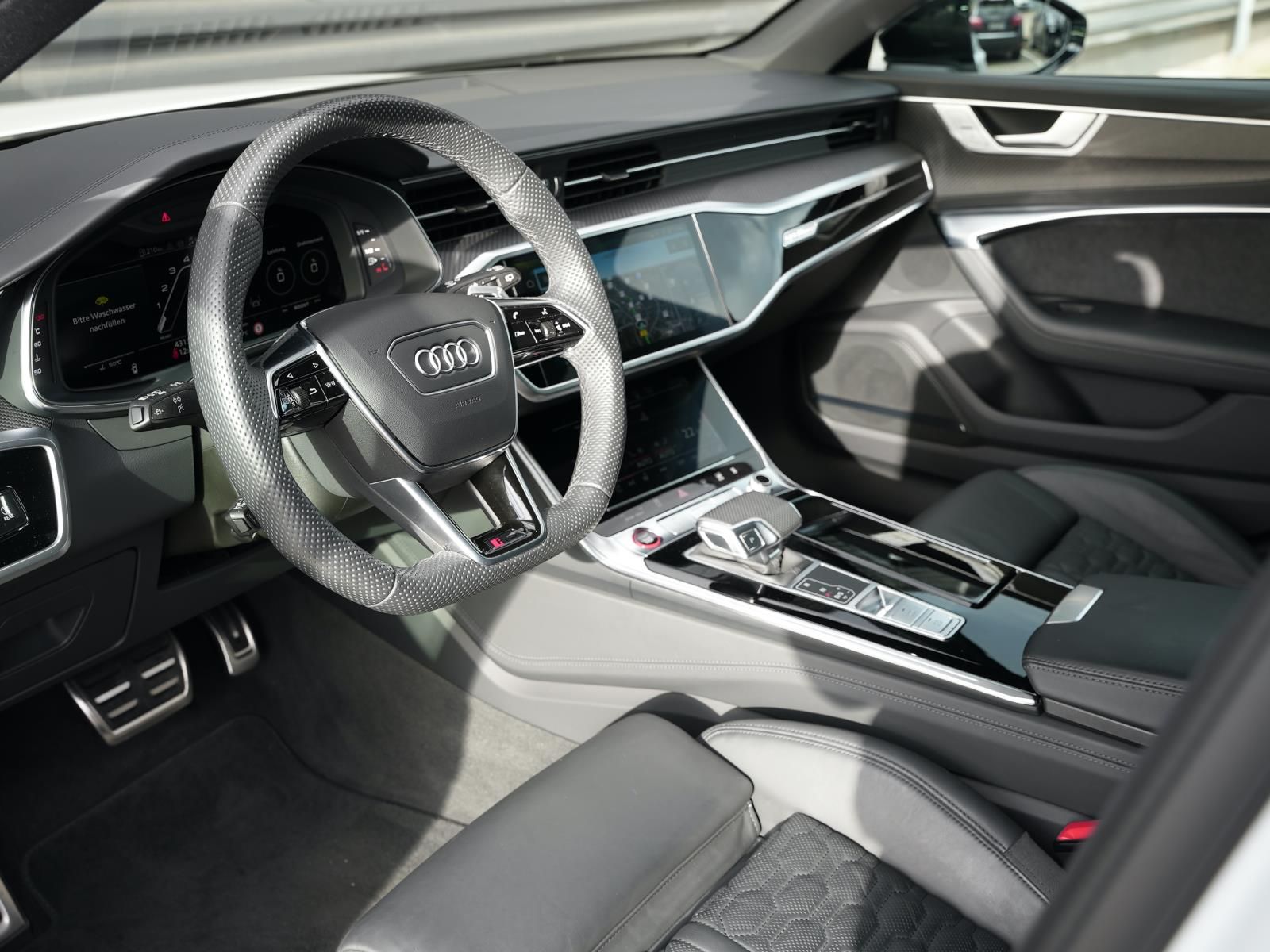 Audi RS6 Avant quattro Sportabgas Standheizung FLA HU