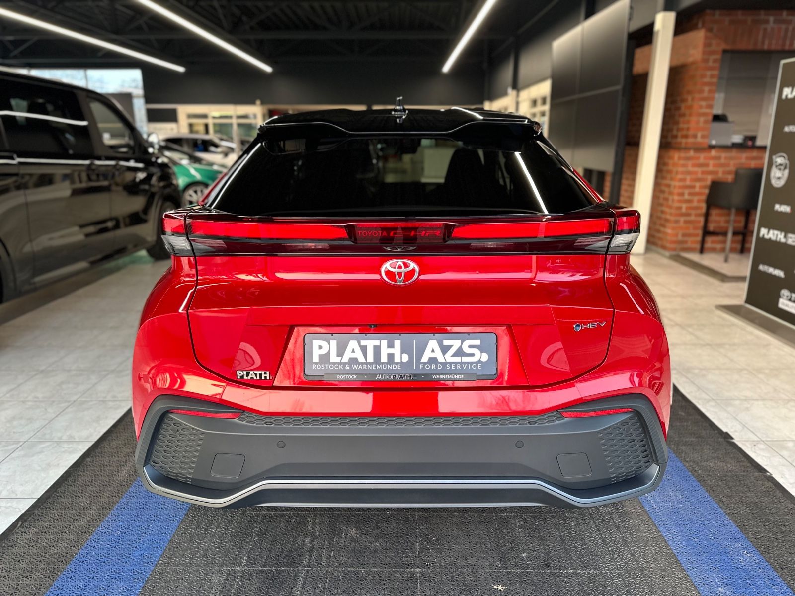 Toyota C-HR Hybrid FWD - Samsaru's Car Outlet