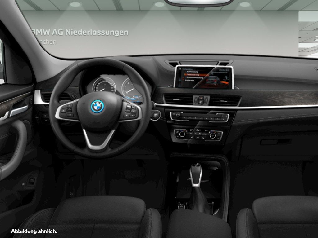 BMW X1 xDrive25e Sport Line - Samsaru's Car Outlet