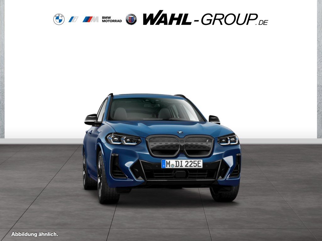 BMW iX3 M SPORT HEAD-UP H&K HIFI LASER ALU 20"