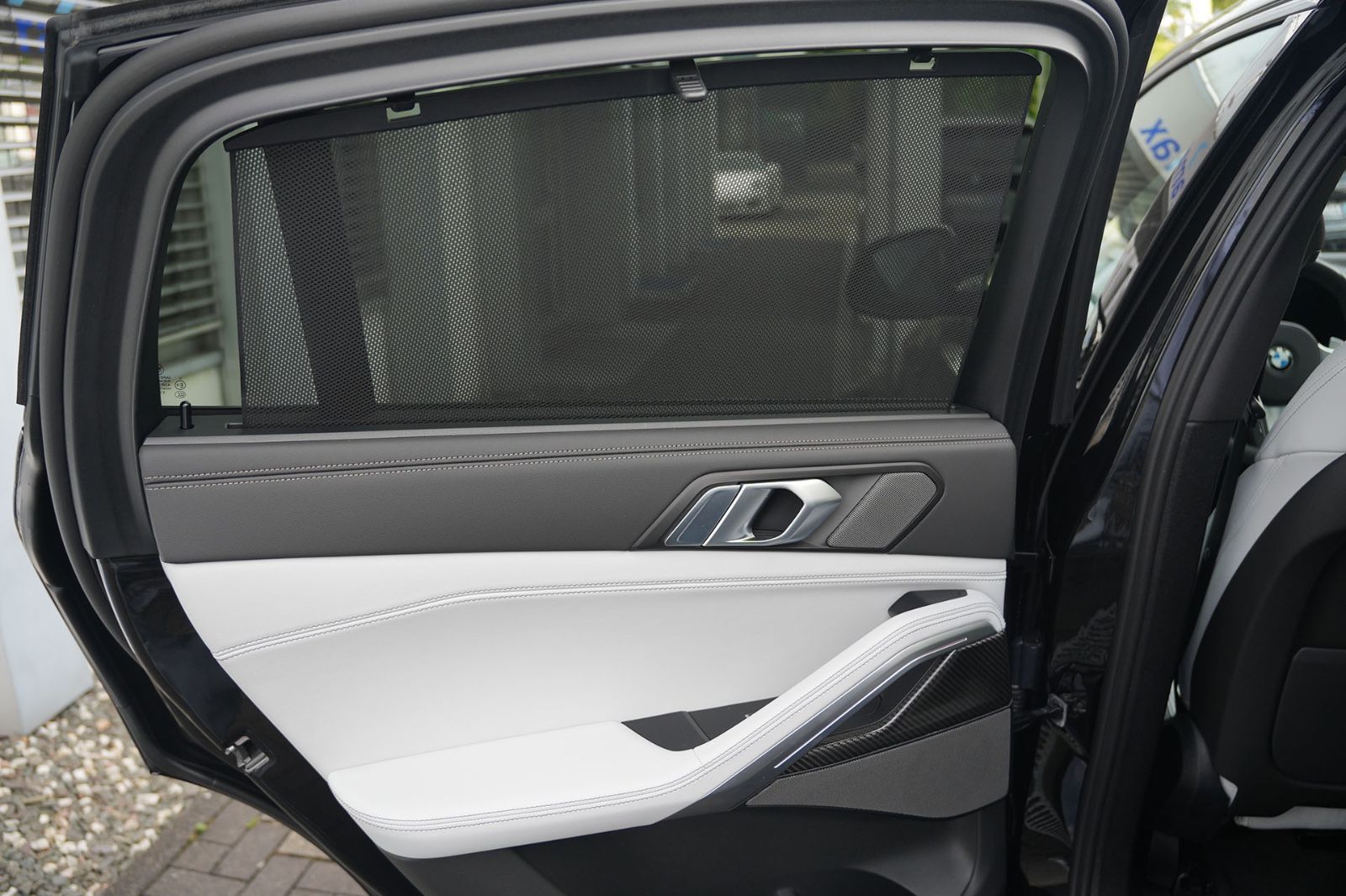 BMW X6 xDrive30d M SPORT PRO - Samsaru's Car Outlet