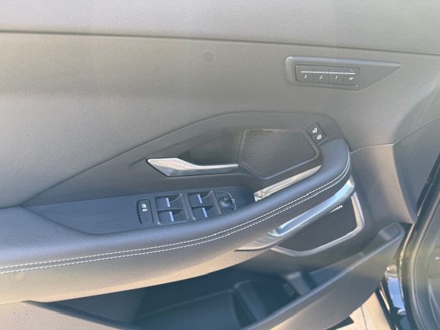 Jaguar E-Pace R-Dynamic Black AWD/ACC/Anhängerkupplung