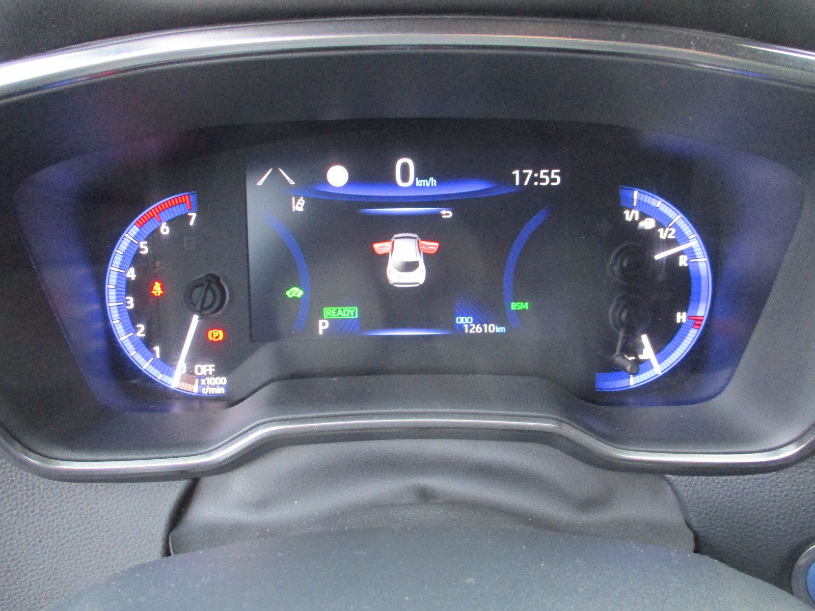 Toyota Corolla Hybrid 1.8 Club - Samsaru's Car Outlet