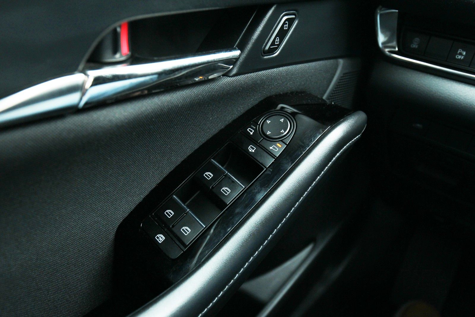 Mazda CX-30 150ps Aut. Selection DESIGN-P/A18/AHK/aWR