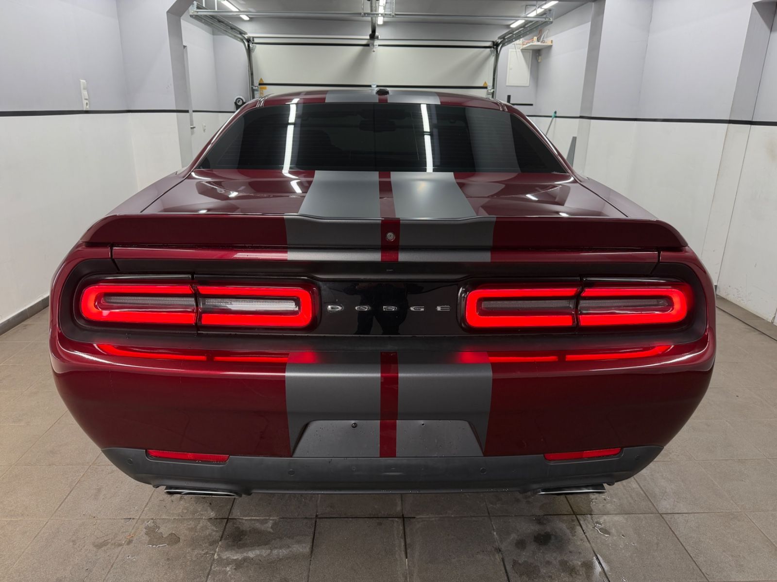 Dodge Challenger R/T 5.7 V8/Octane-Red/Carplay/20"