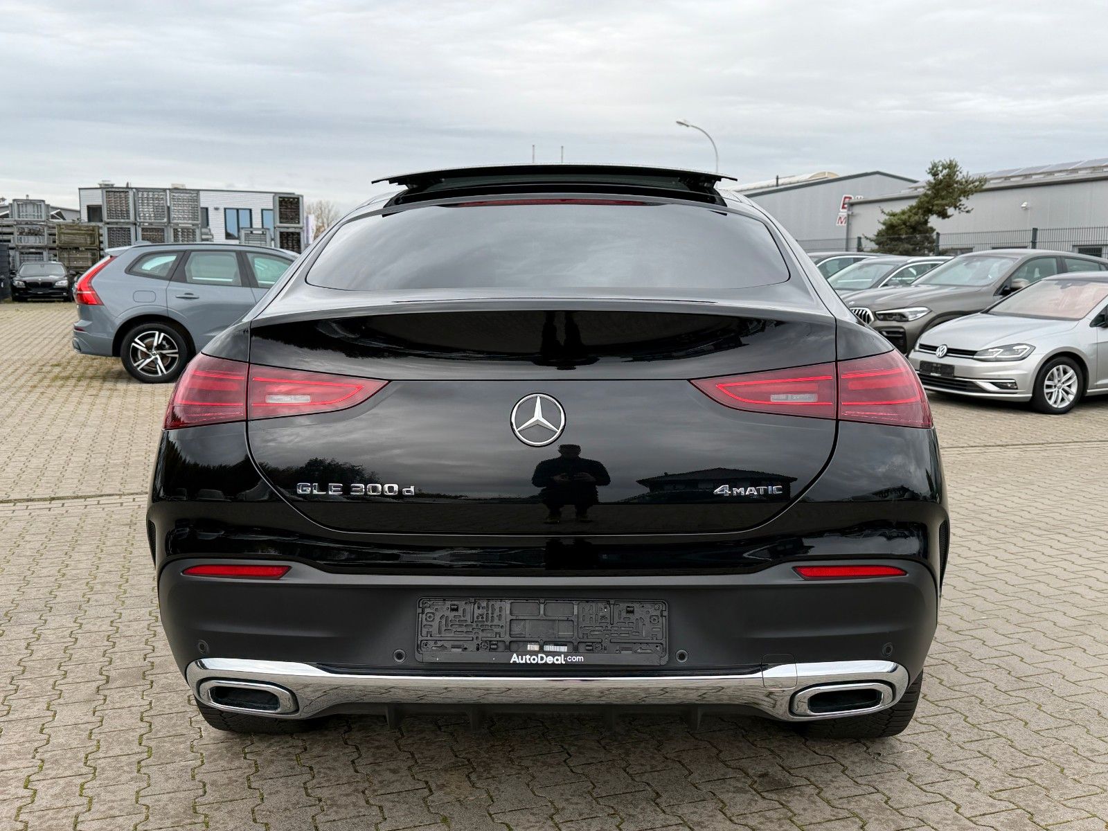 Mercedes-Benz GLE 300d Coupe*3x AMG Line*Pano*Vollausstattung!