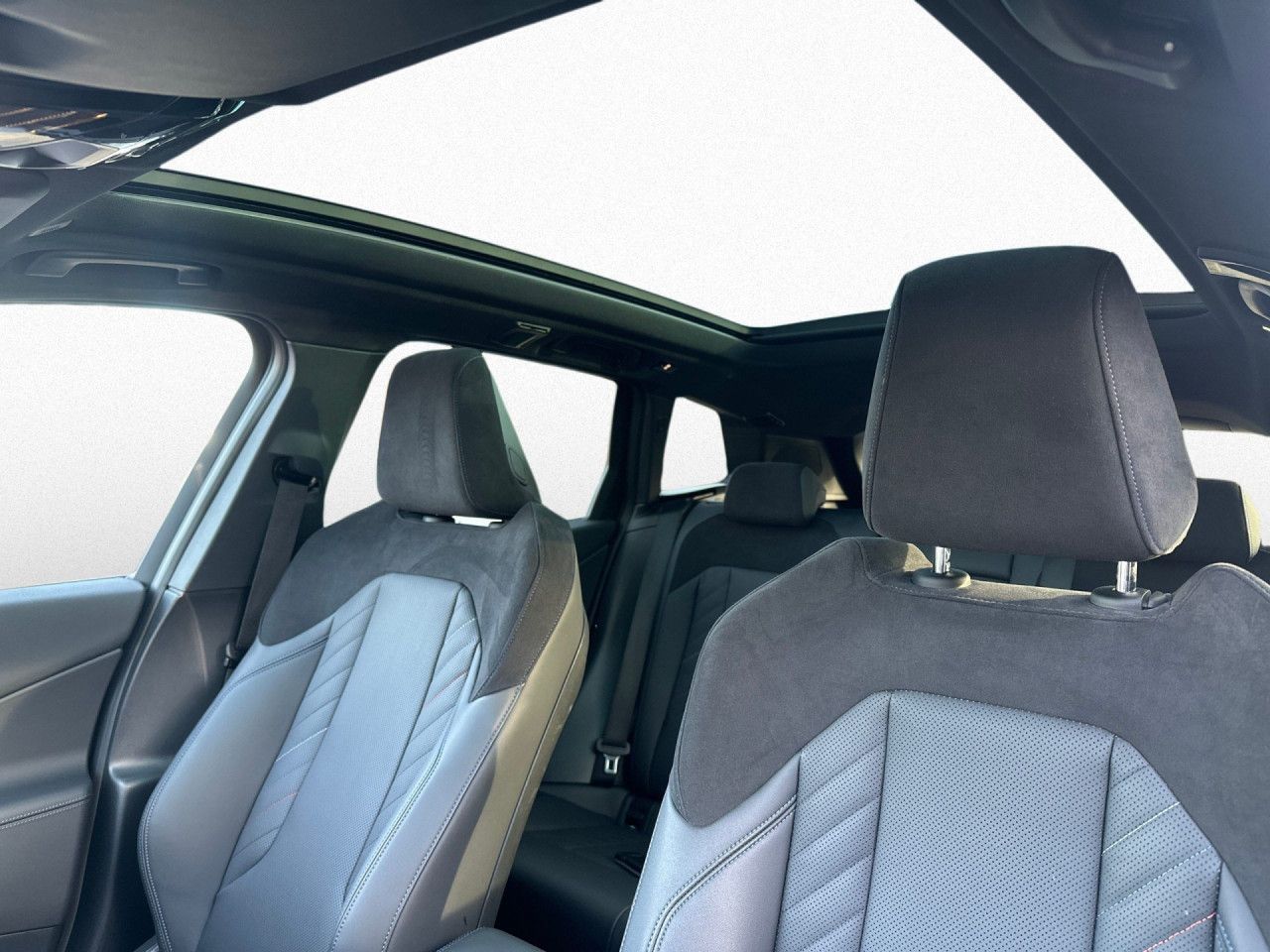 BMW X3 20d xDr M Sport Pano,PA/DA+,AHK,H/K,e-Sitze