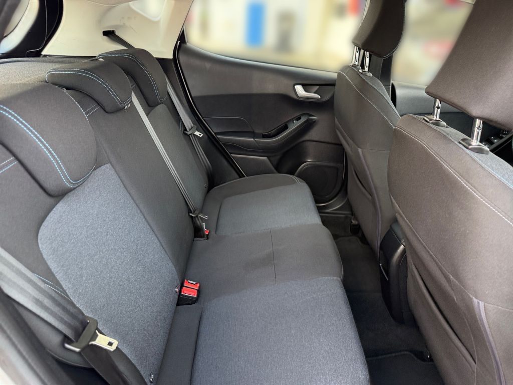 Ford Fiesta 1.0 EcoBoost Hybrid S&S Aut. ACTIVE" → "Ford Fiesta 1.0 EcoBoost Hybrid ACTIVE - Samsaru's Car Outlet
