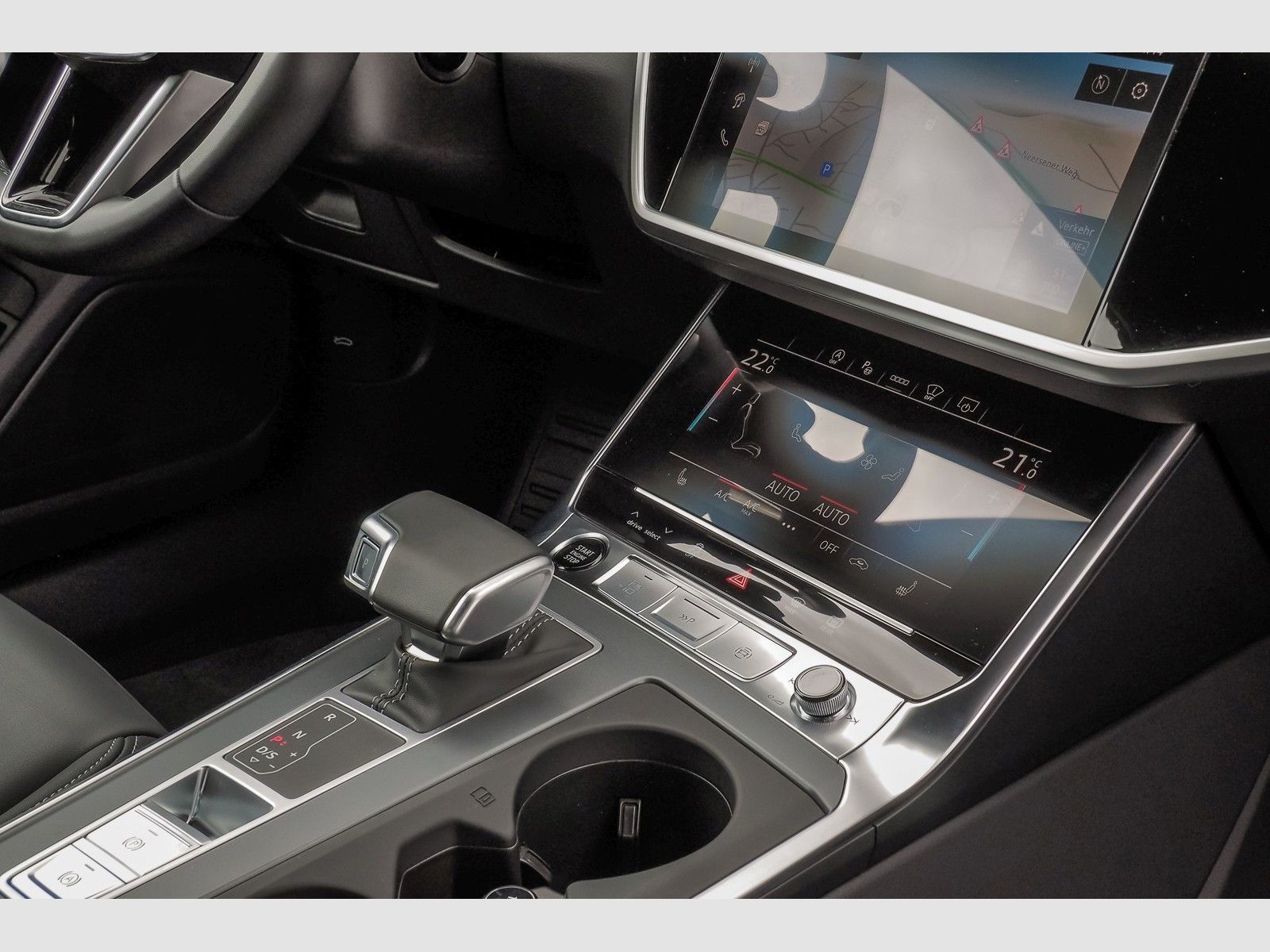 Audi A6 Avant 40TDI S line Black - Samsaru's Car Outlet