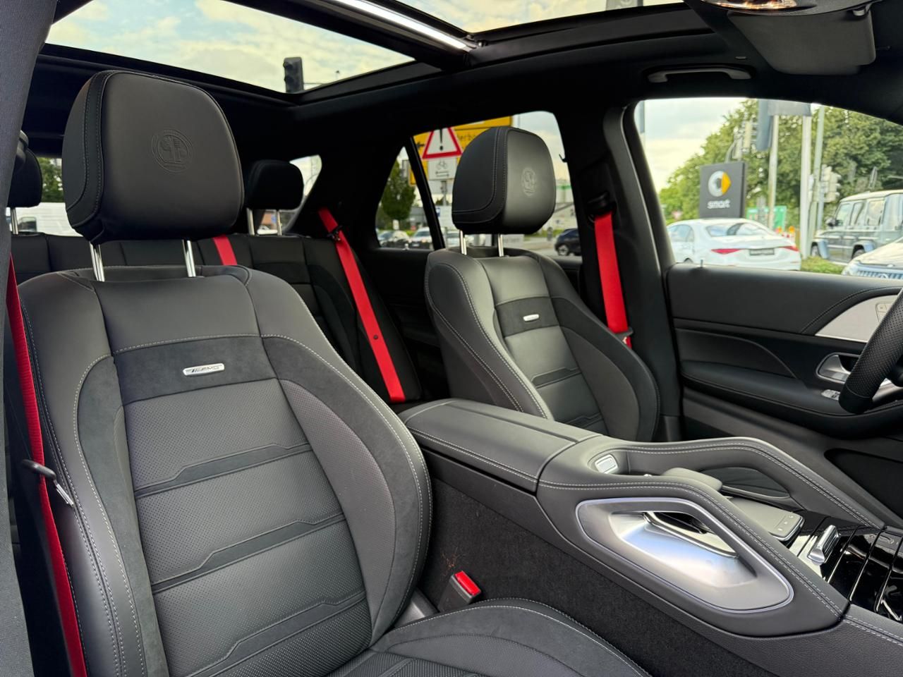 Mercedes-Benz GLE 53 AMG 4M+ Night StHzg AHK Pano HUD 21 Zoll