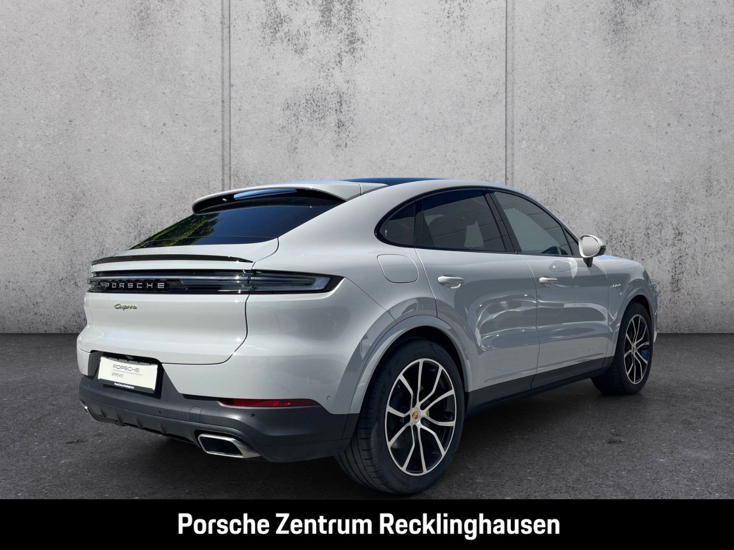 Porsche Cayenne E-Hybrid Coupe LED-Matrix Panoramadach