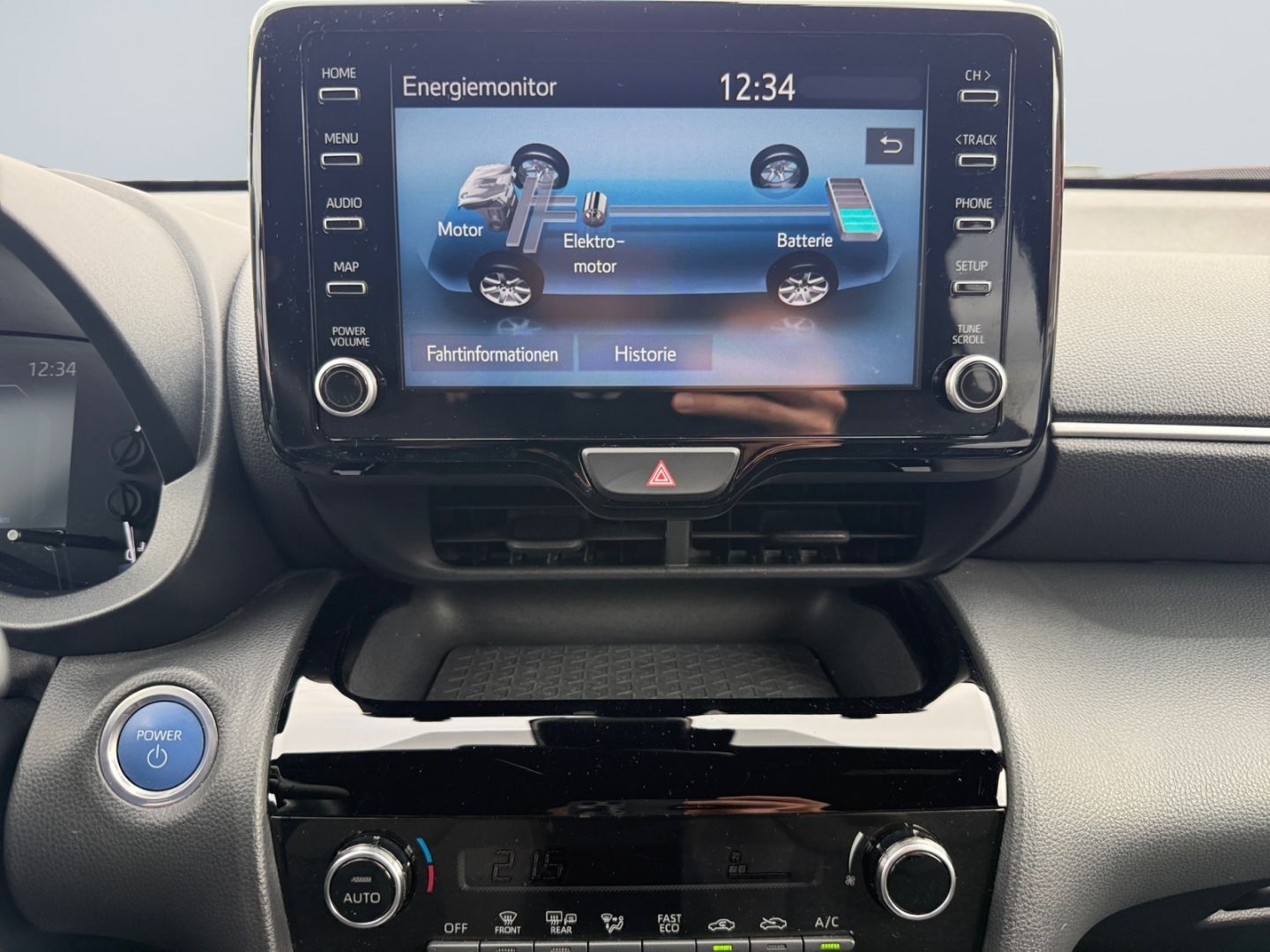 Toyota Yaris Cross Hybrid 1.5 Team D *Matrix*CAM*Navi*